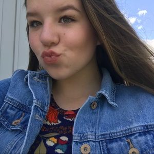 Meet your Posher, Rachel